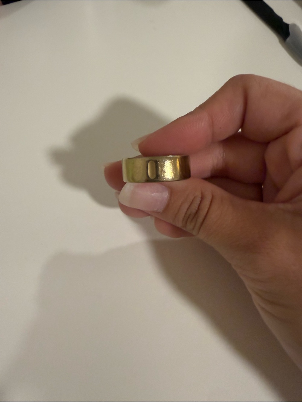 Oura ring generation 4 gold - Picture 2 of 3